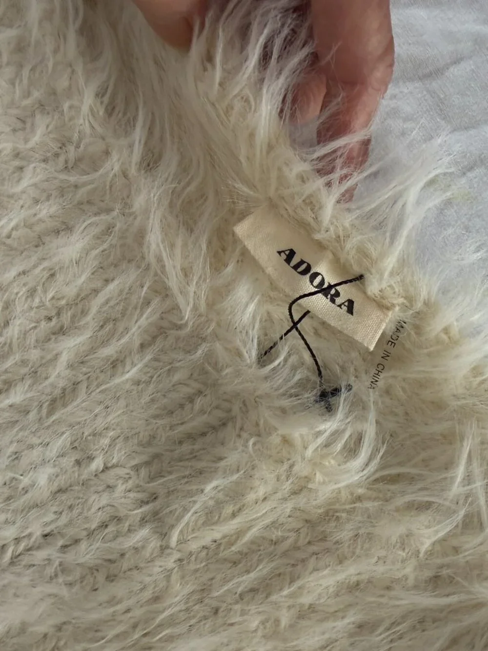 Adora NWT Ivory Luxe Faux Fur Eyelash Boat Neck Oversized Soft Cozy Sweater